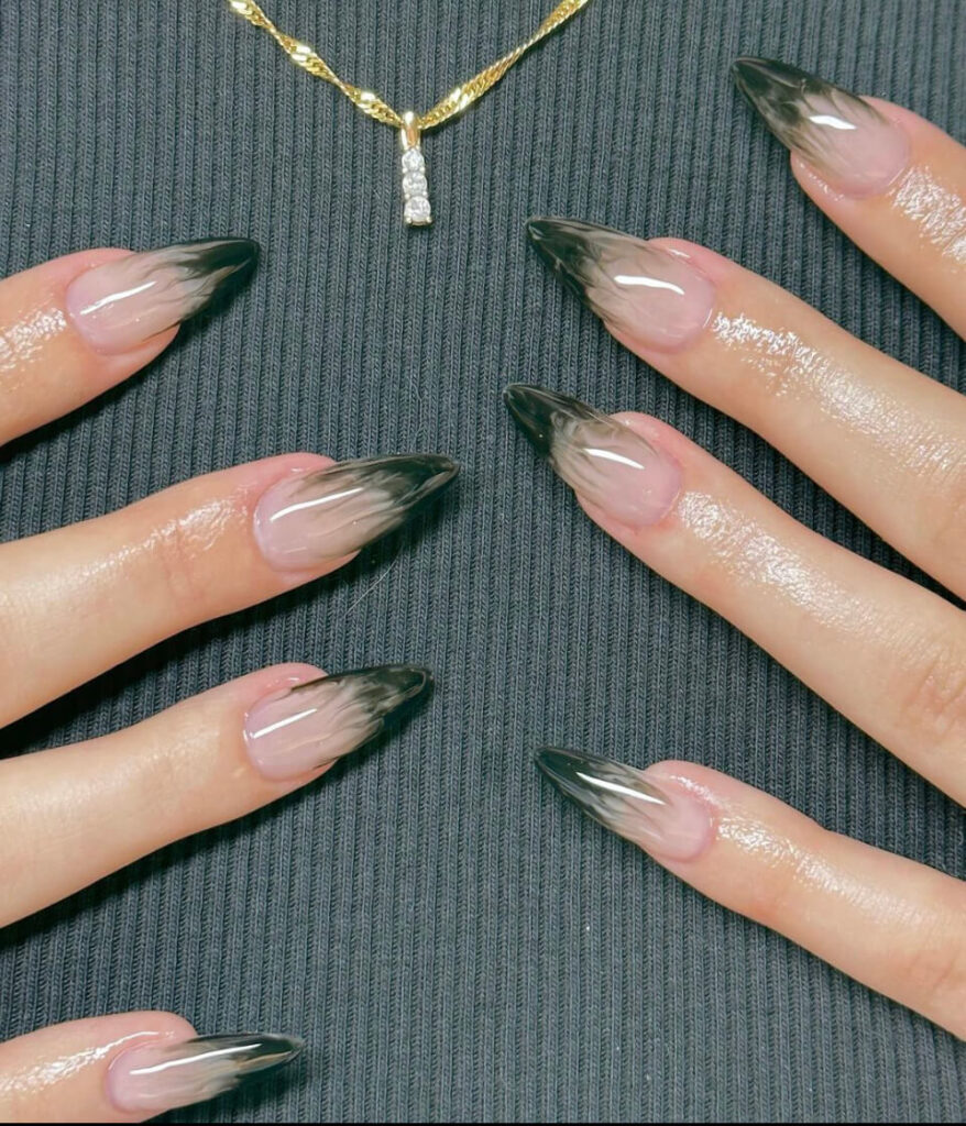 creepy halloween nail designs