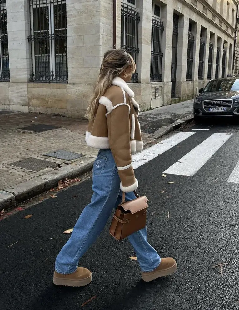 How To Style UGGs: 50+ Fashion-forward Uggs Outfits For Your Classic ...