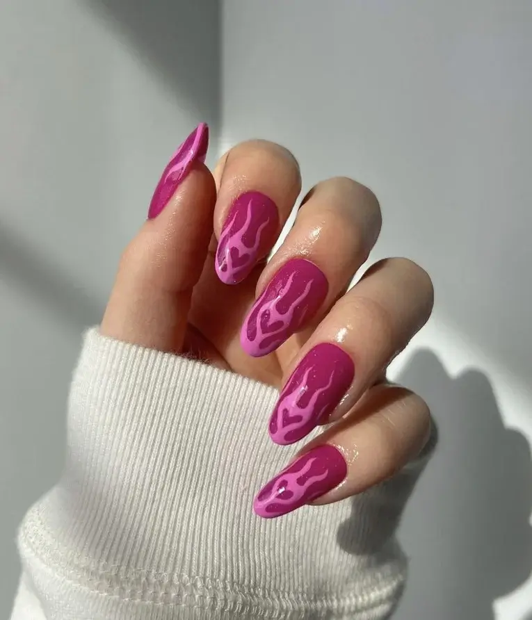 round valentines nails