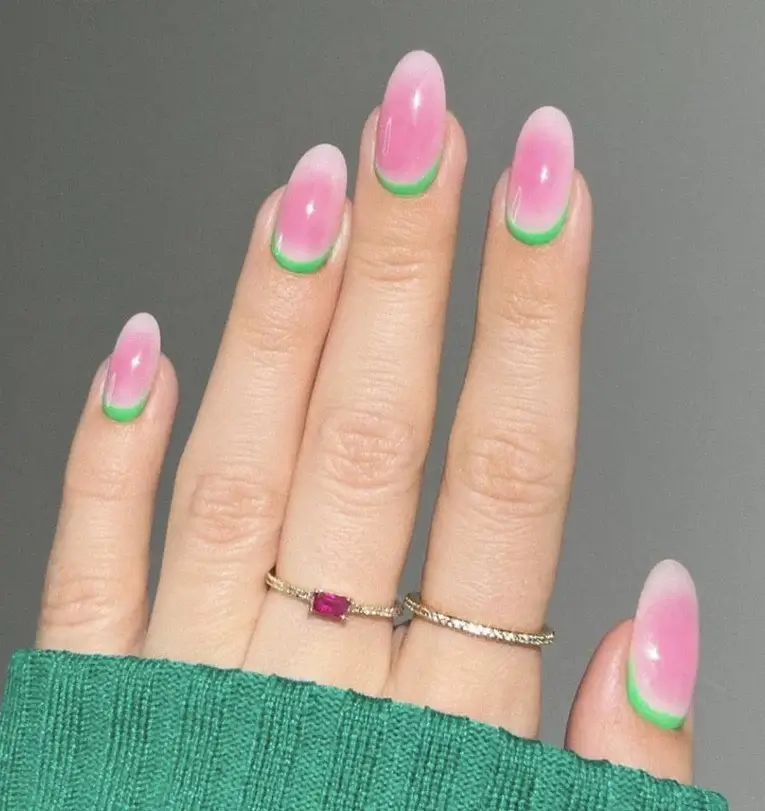 trendy spring nail colors